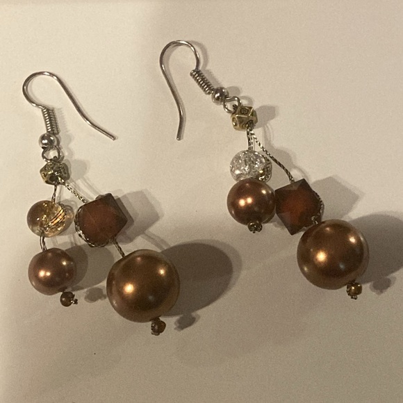 Triple Silver Strand Multi-Coloured Bronze Crystal Bead Bracelet & Earrings - Picture 2 of 8